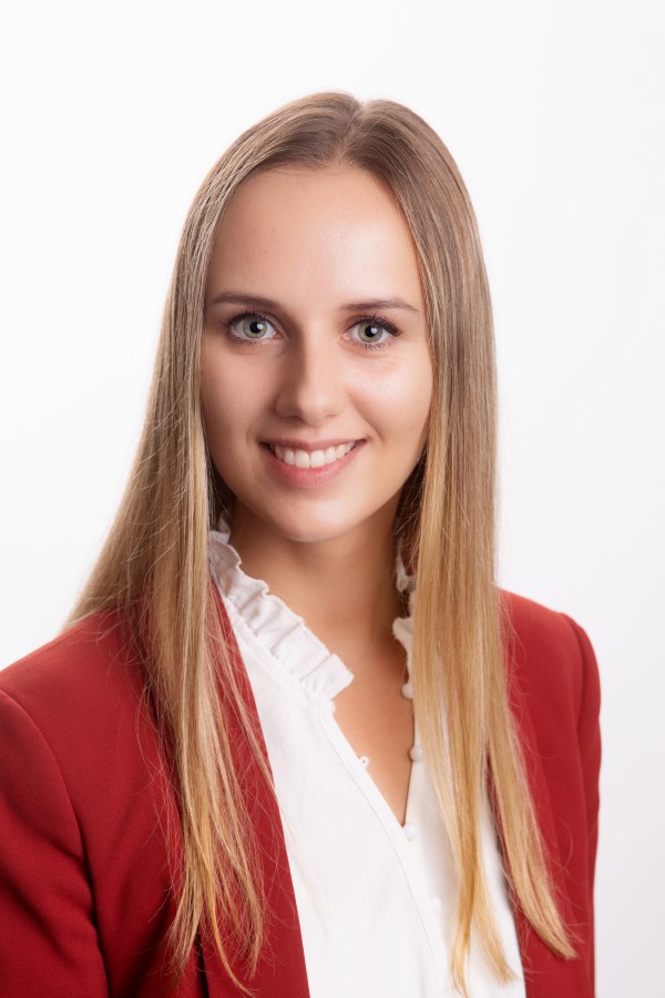 Kamila Morawska newly qualified Solicitor